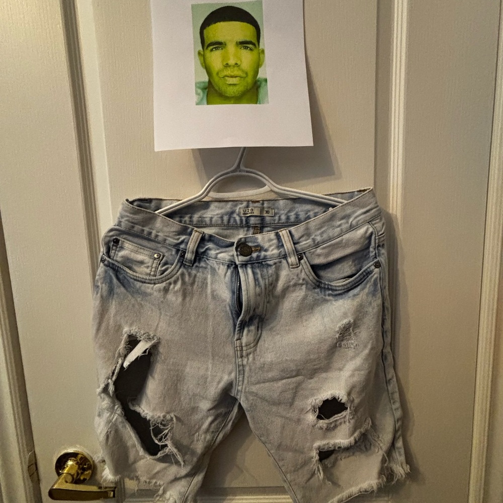 Men's Distressed Blue Denim Shorts